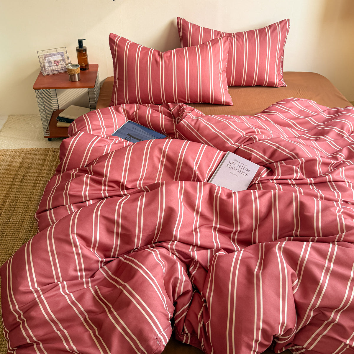 Striped Polyester Duvet Cover Set – 3 & 4 Pieces