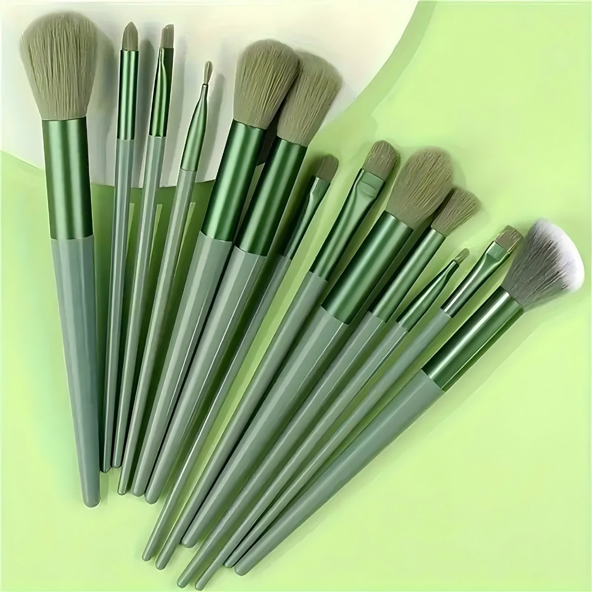13-Piece Synthetic Makeup Brush Set with Velvet Pouch — QIUOLA | qiuola.com