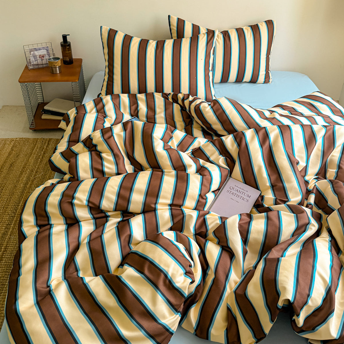 Striped Polyester Duvet Cover Set – 3 & 4 Pieces