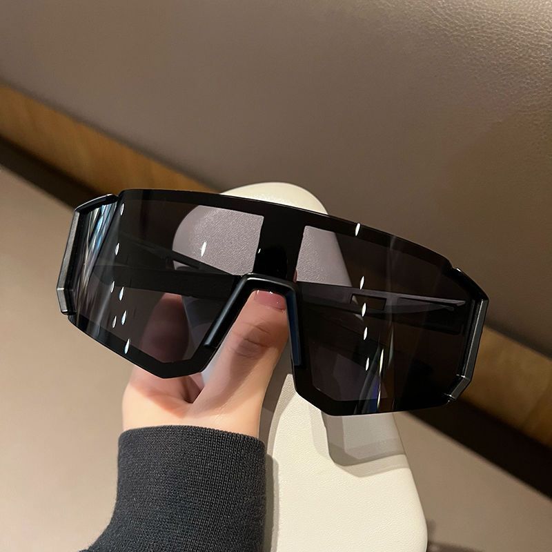 Cycling & Sports Glasses with Adjustable Temples