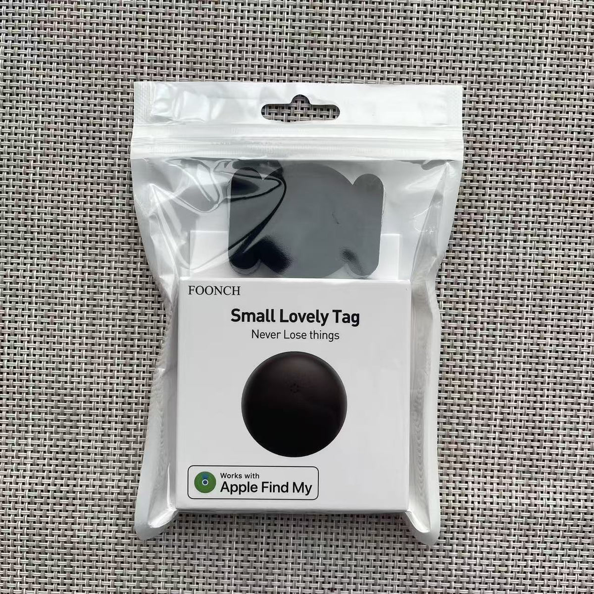 Compact Bluetooth Item Tracker for Apple Find My — QIUOLA | qiuola.com