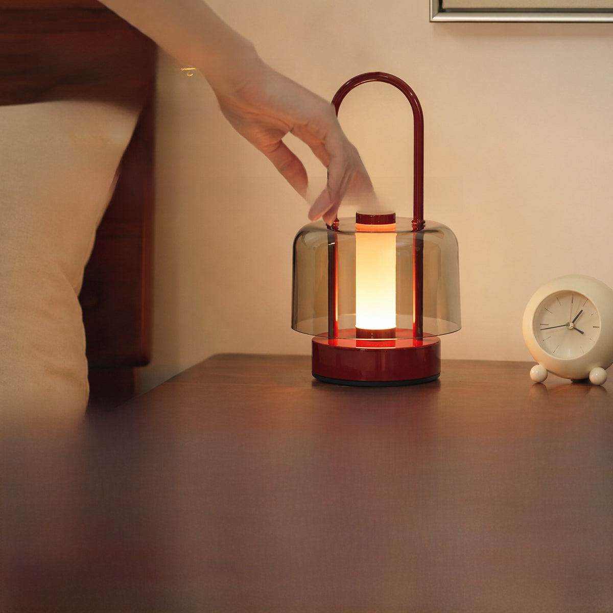 USB Rechargeable LED Lantern with Flame Effect — QIUOLA | qiuola.com